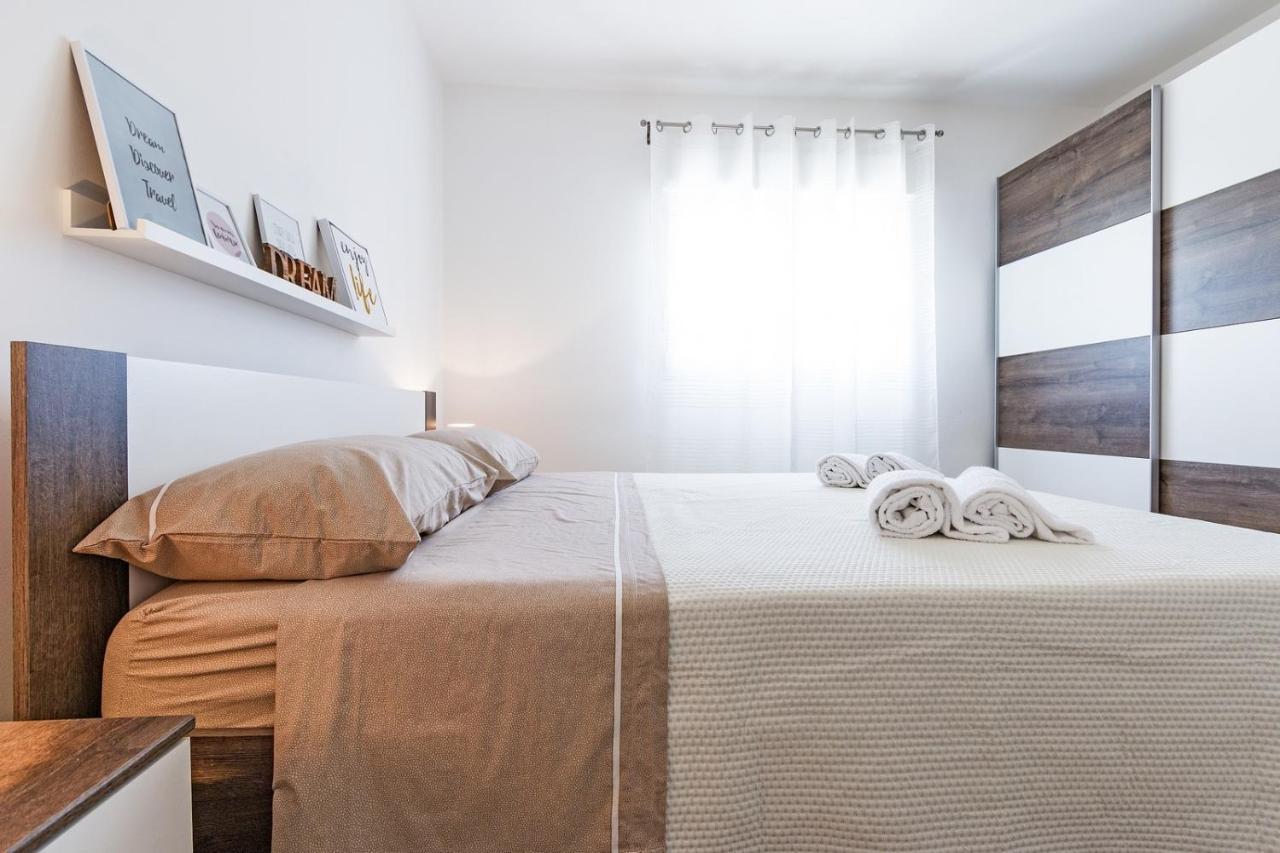 Holiday Apartment Near The Beach فاجانا المظهر الخارجي الصورة